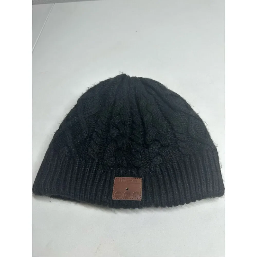 Zanzibaar Bluetooth Lined Cable Knit Beanie Hat Size Adult